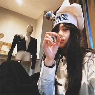 邮差总按两次铃